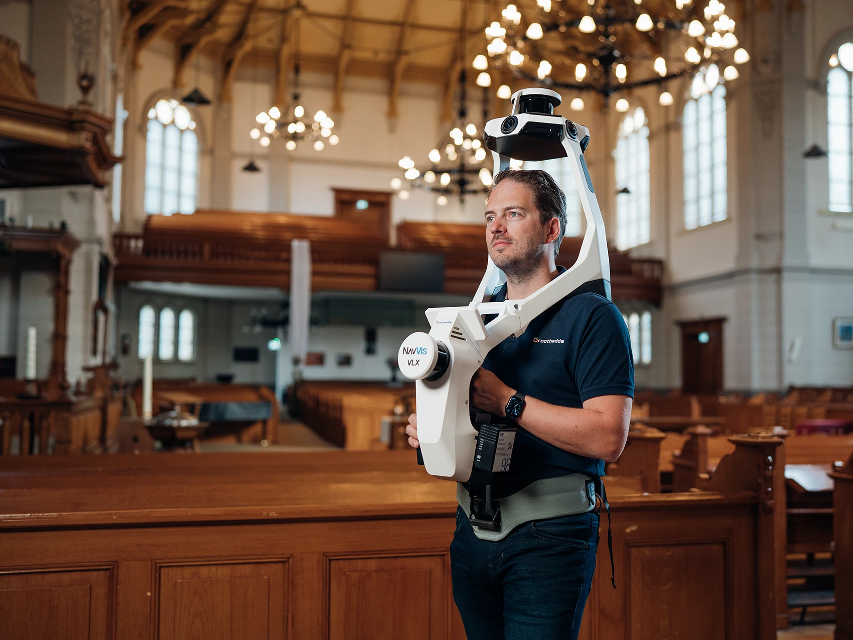 Mobiele laserscan in kerk door medewerker Groothedde